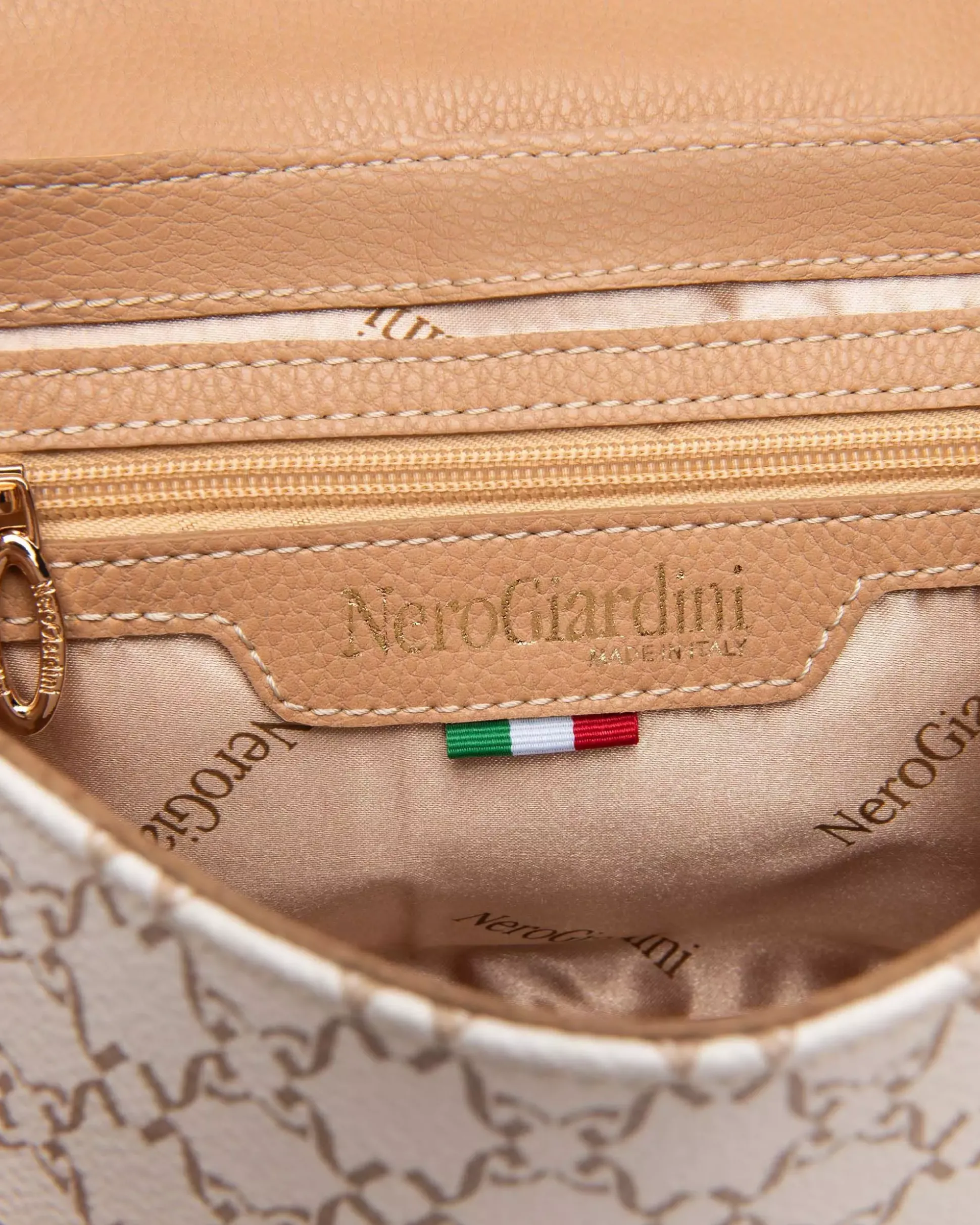 Borsa a Mano da Donna in Materiale Tecnico