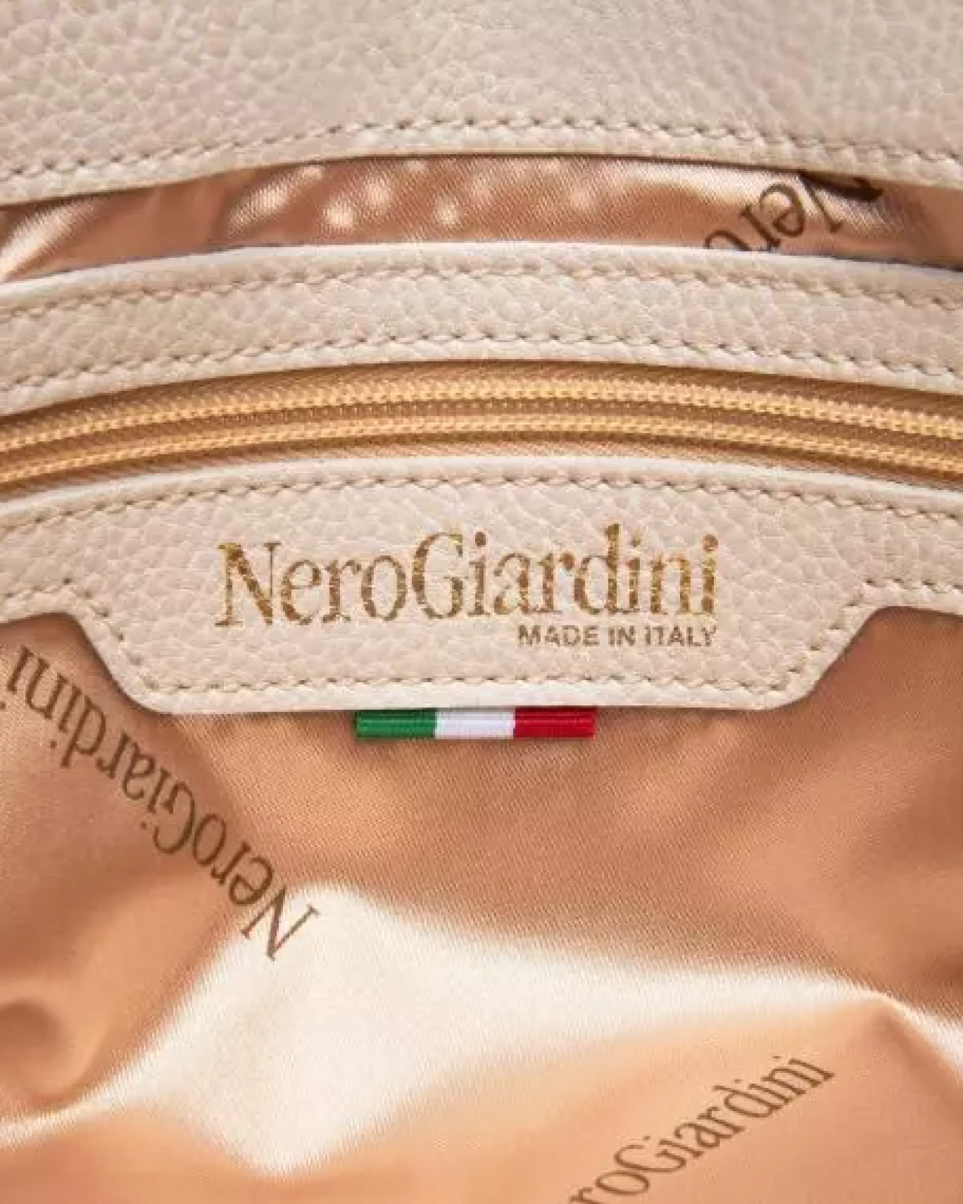 Borsa a Spalla da Donna in Materiale Tecnico