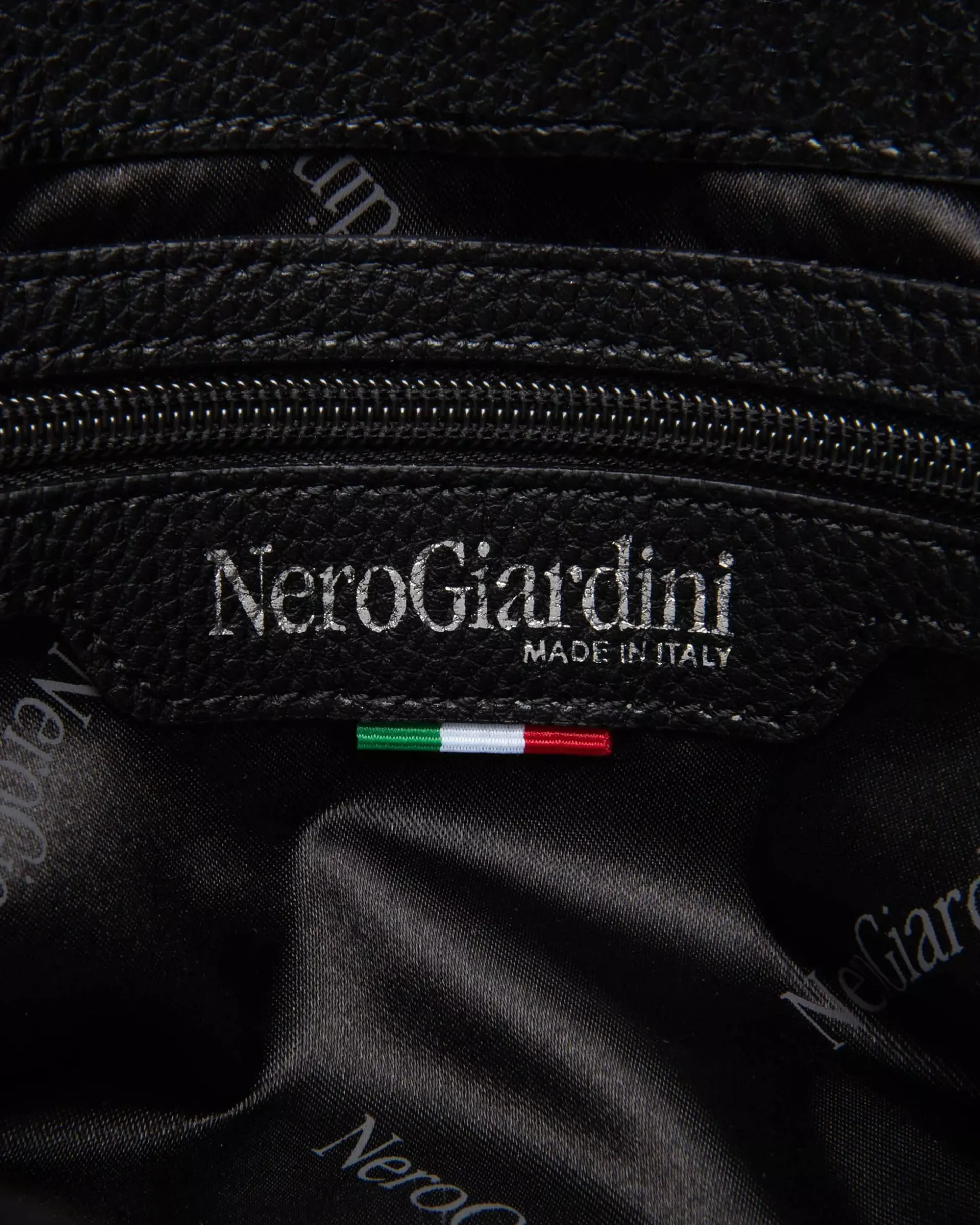 Borsa a Spalla da Donna in Materiale Tecnico