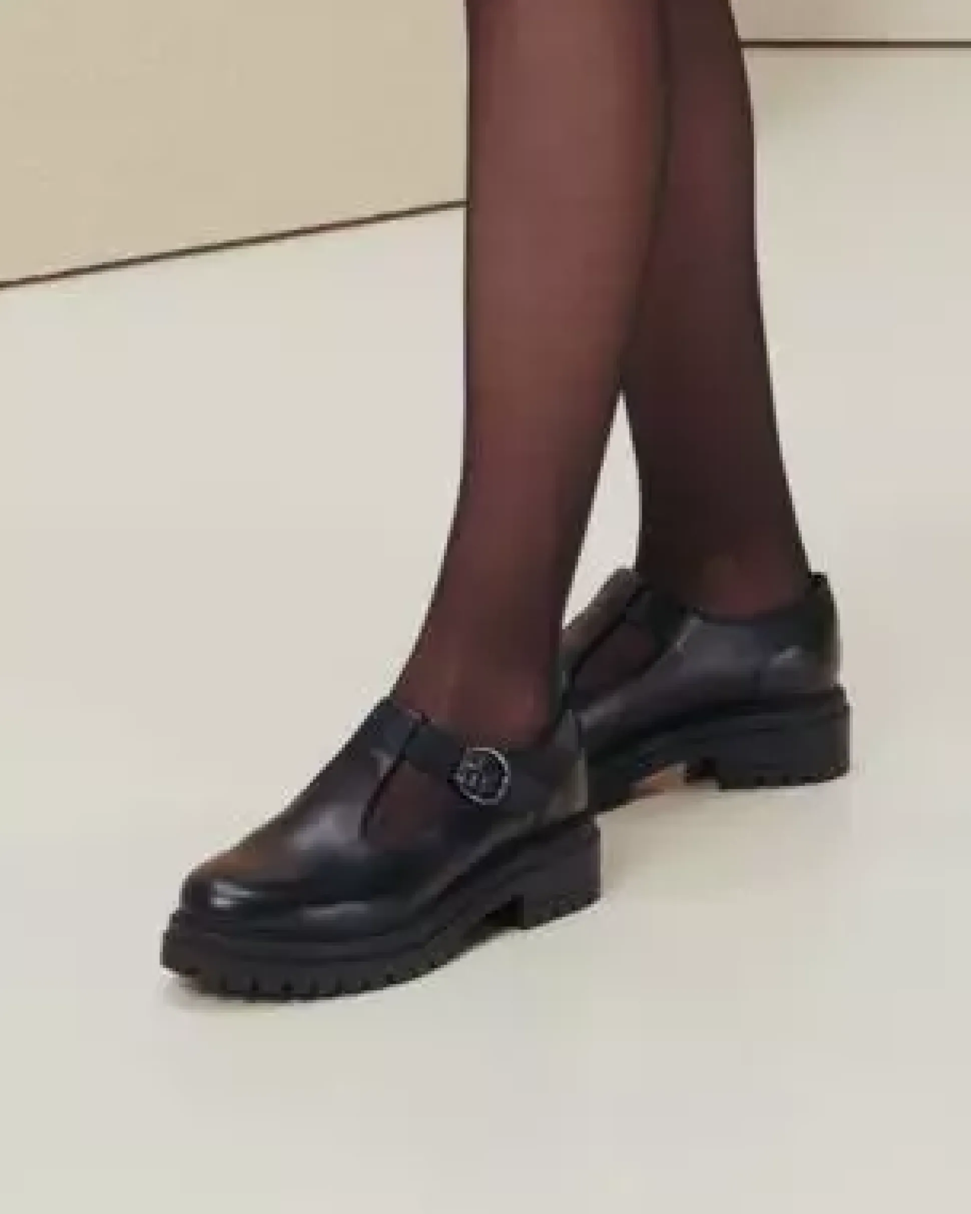 Mary Jane Donna in Pelle