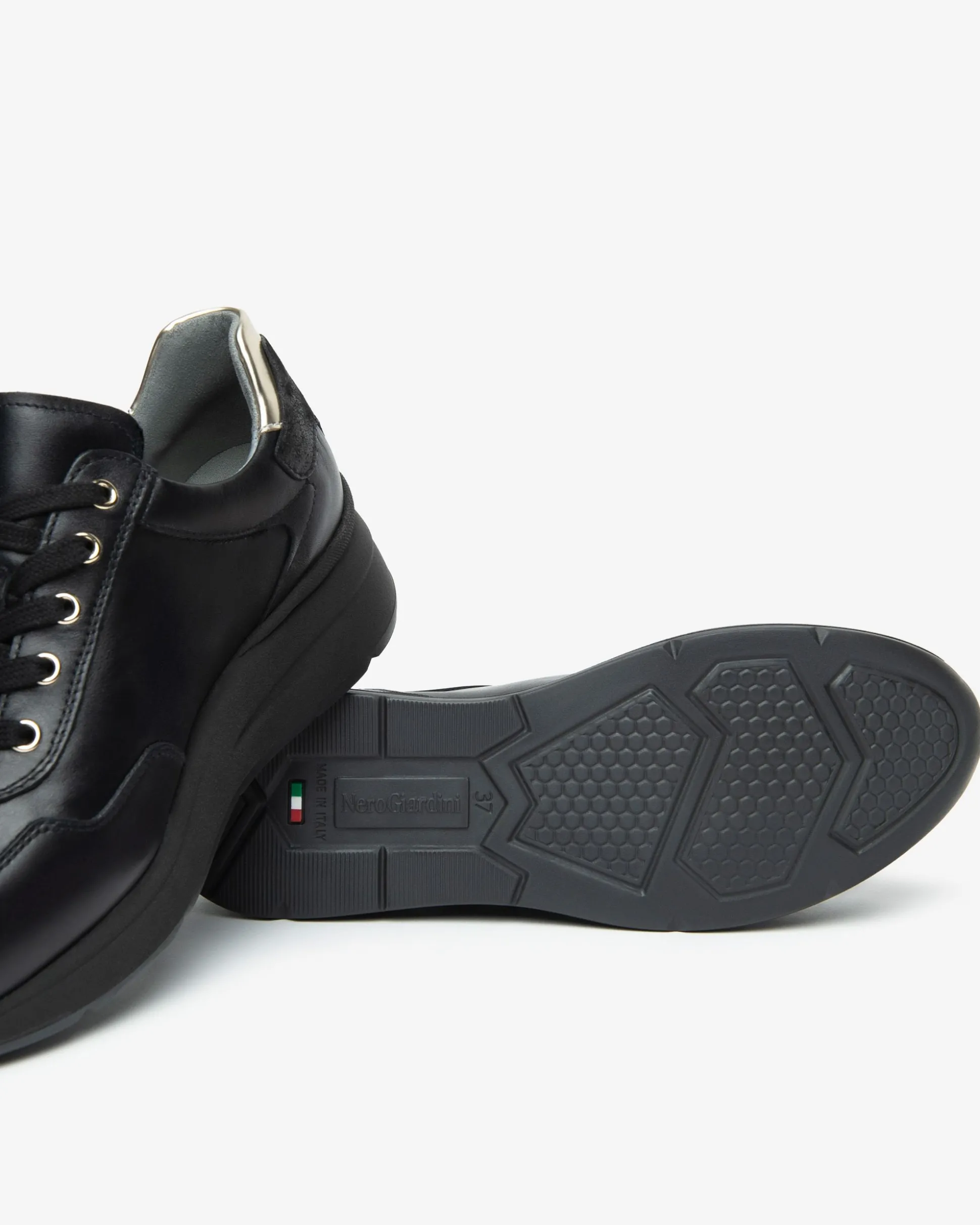Sneakers Donna in Pelle e Materiale Tecnico