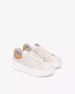 Sneakers Donna in Pelle e Materiale Tecnico