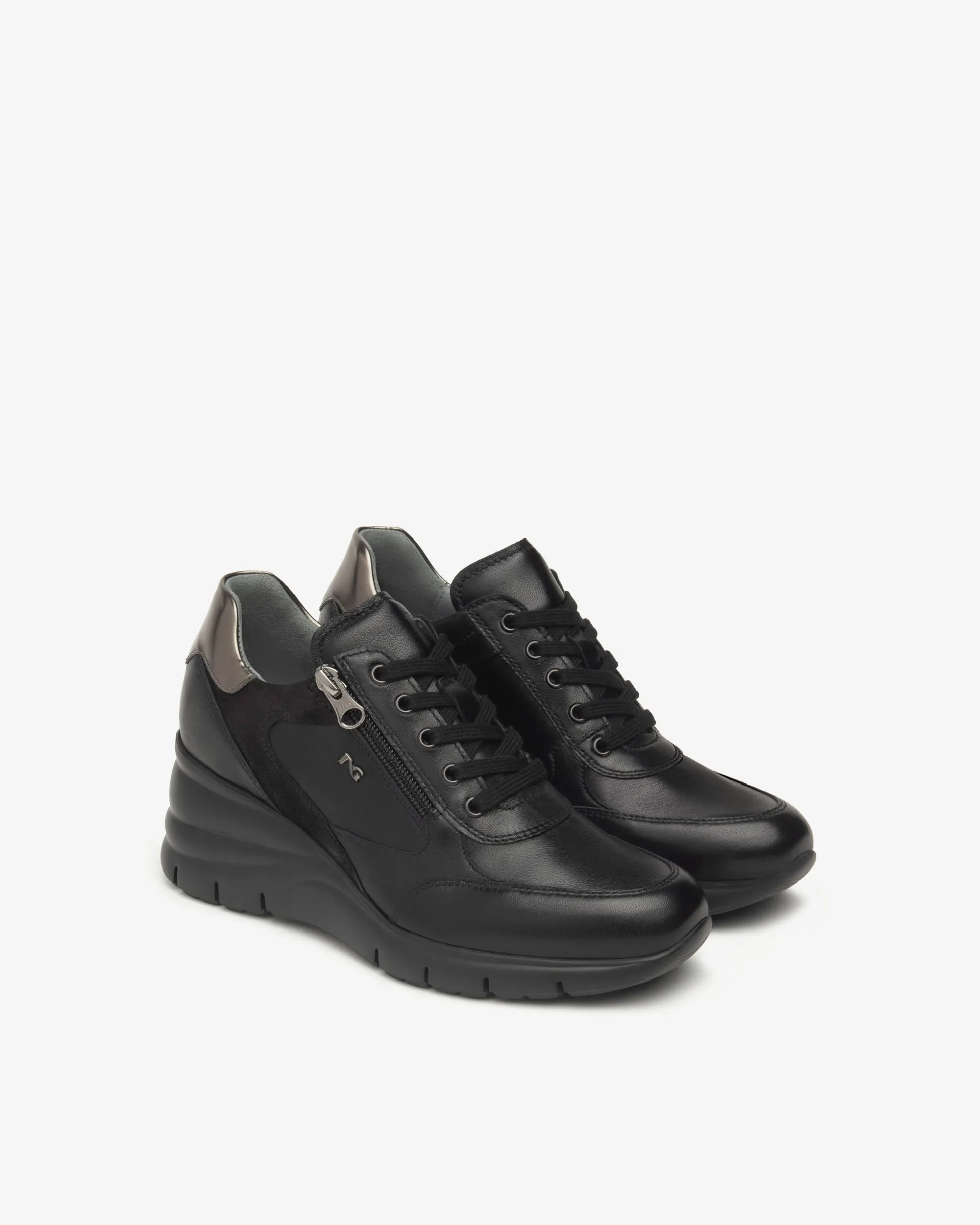 Sneakers Donna in Pelle e Materiale Tecnico
