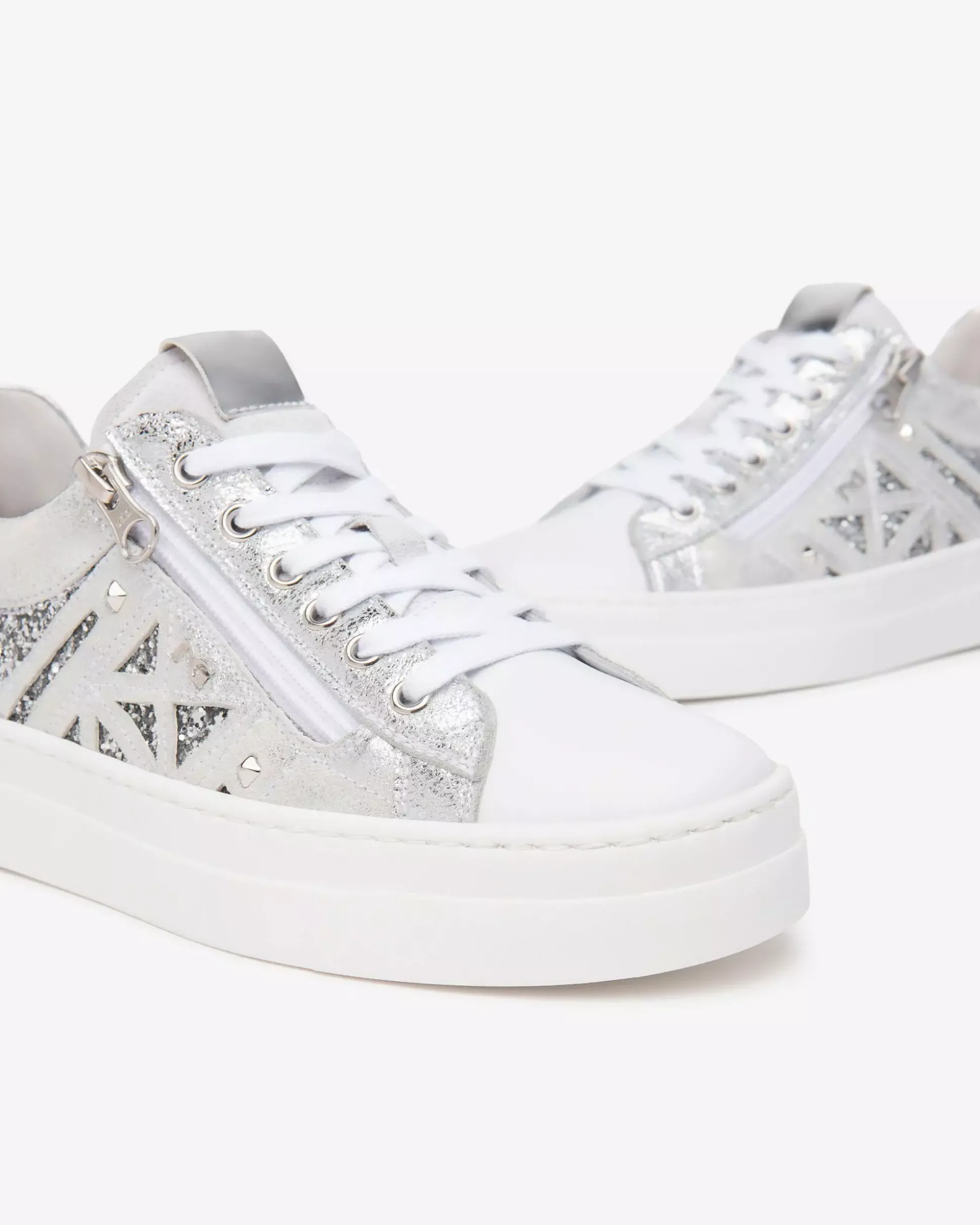 Sneakers Donna in Pelle e Materiale Tecnico