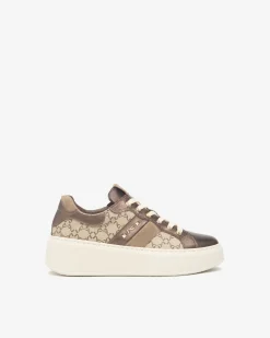 Sneakers Donna in Pelle, Materiale Tecnico e Suede
