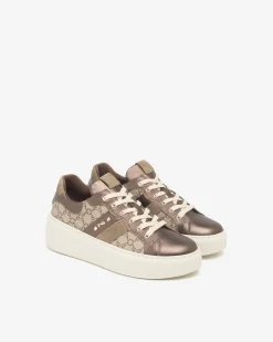 Sneakers Donna in Pelle, Materiale Tecnico e Suede