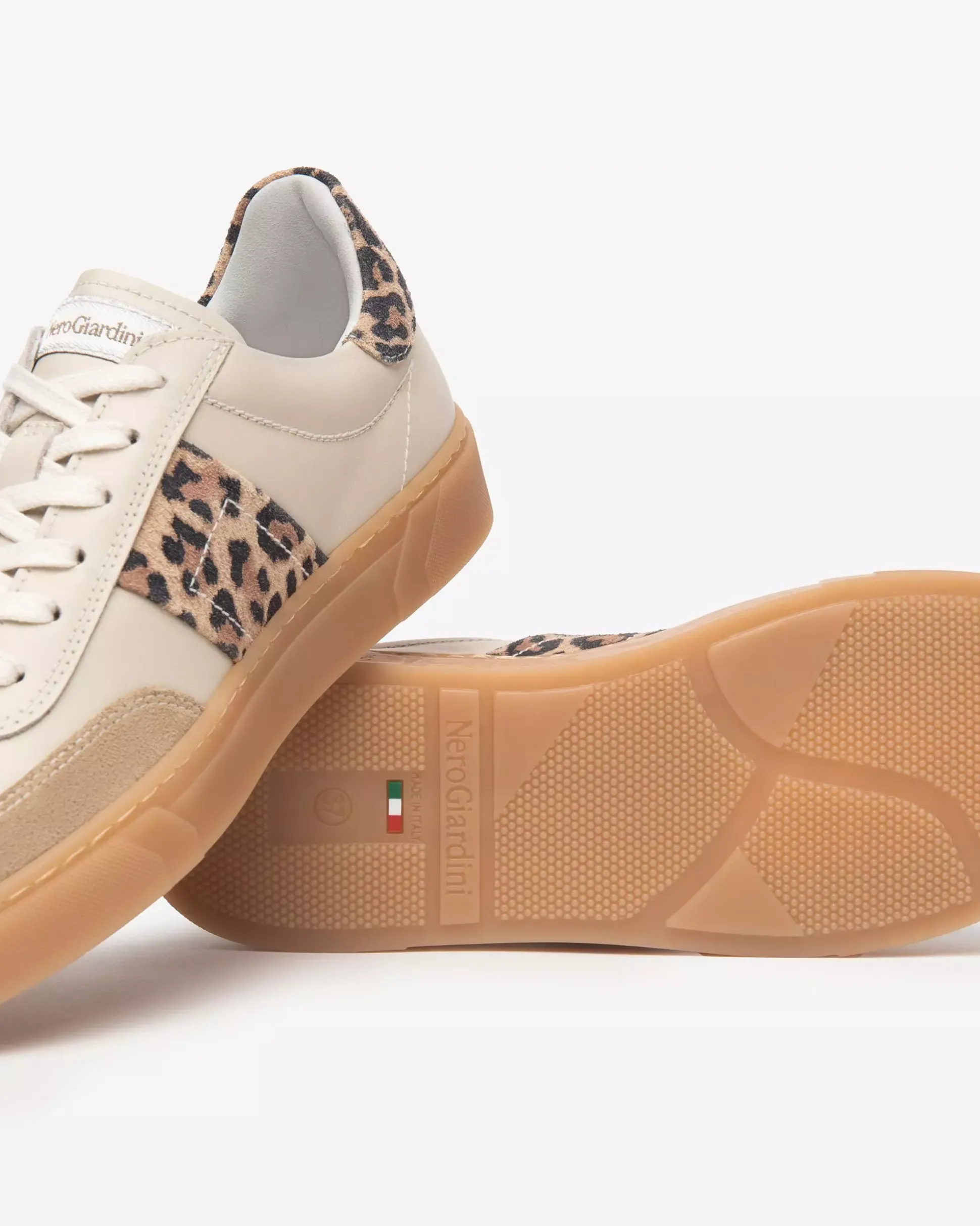 Sneakers Donna in Pelle, Suede e Materiale Tecnico