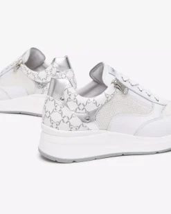 Sneakers Donna in Pelle, Tela e Materiale Tecnico