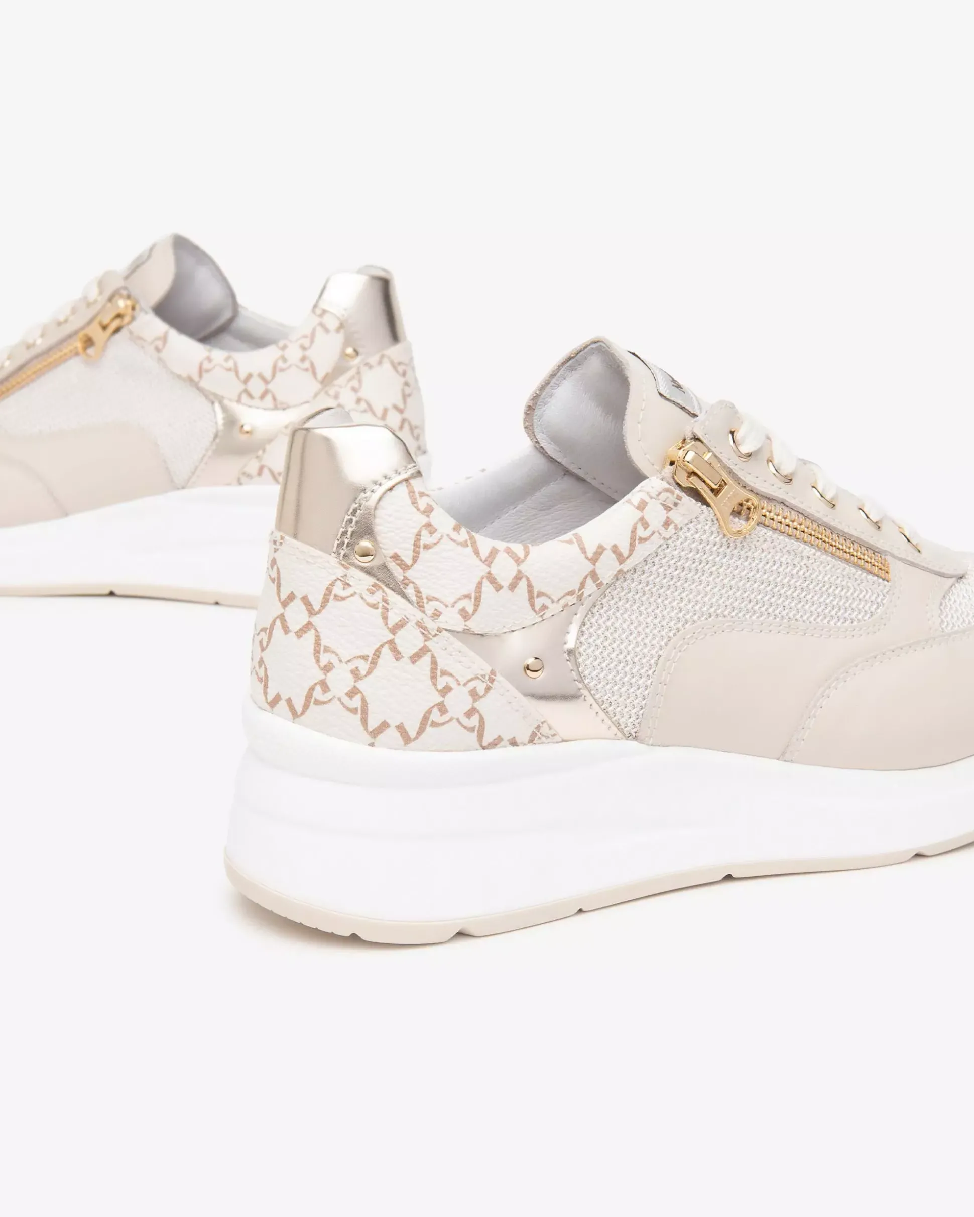 Sneakers Donna in Pelle, Tela e Materiale Tecnico