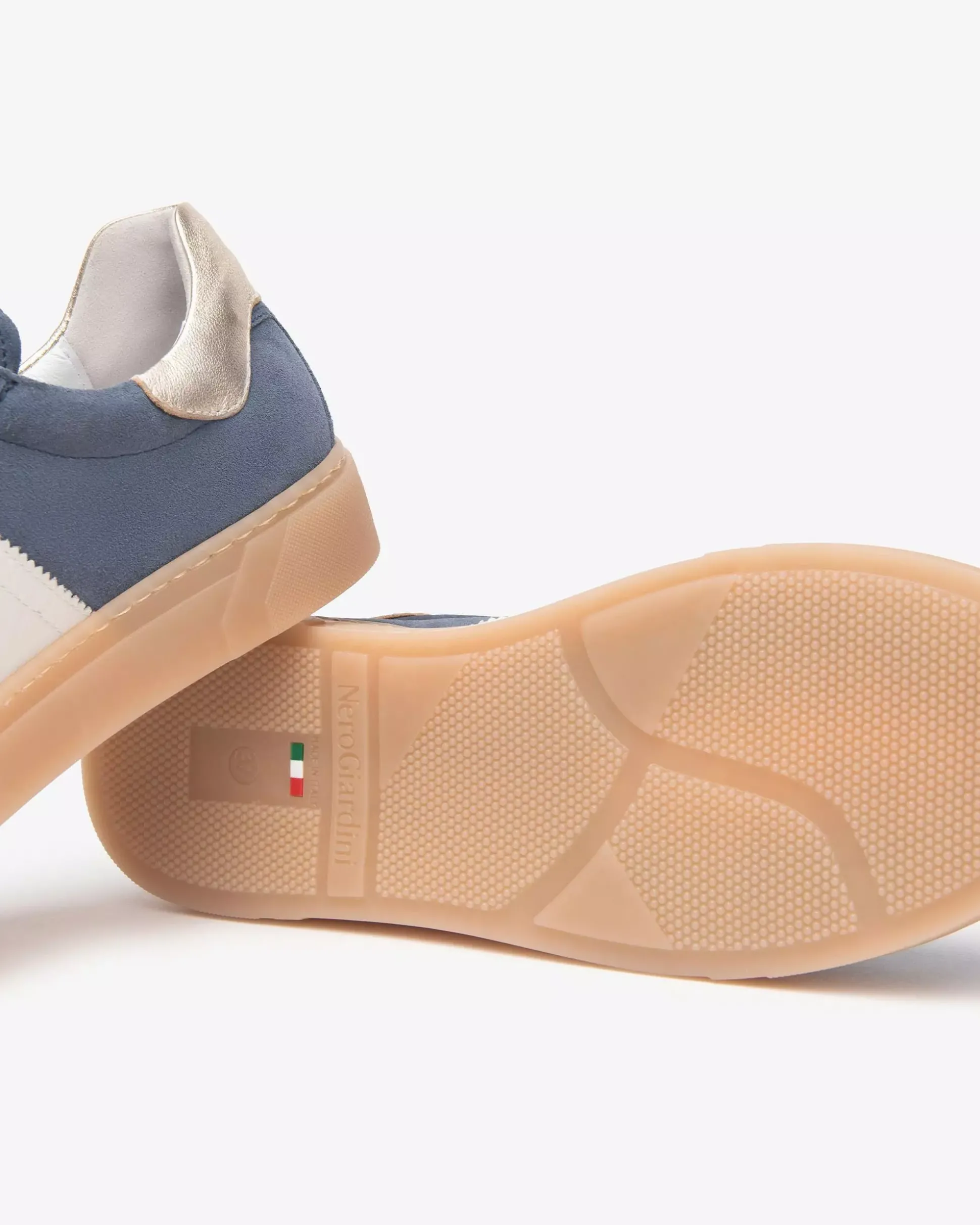 Sneakers Donna in Suede e Pelle