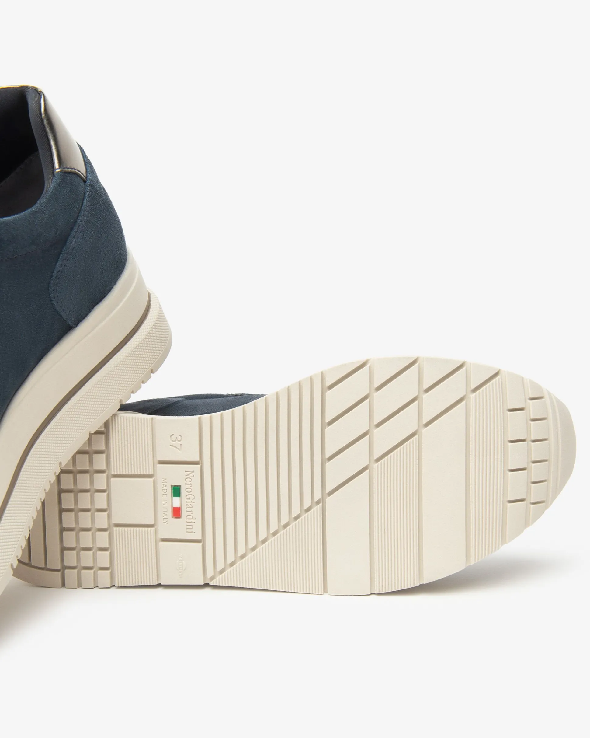 Sneakers Donna in Suede e Materiale Tecnico
