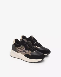 Sneakers Donna in Suede, Pelle e Materiale Tecnico