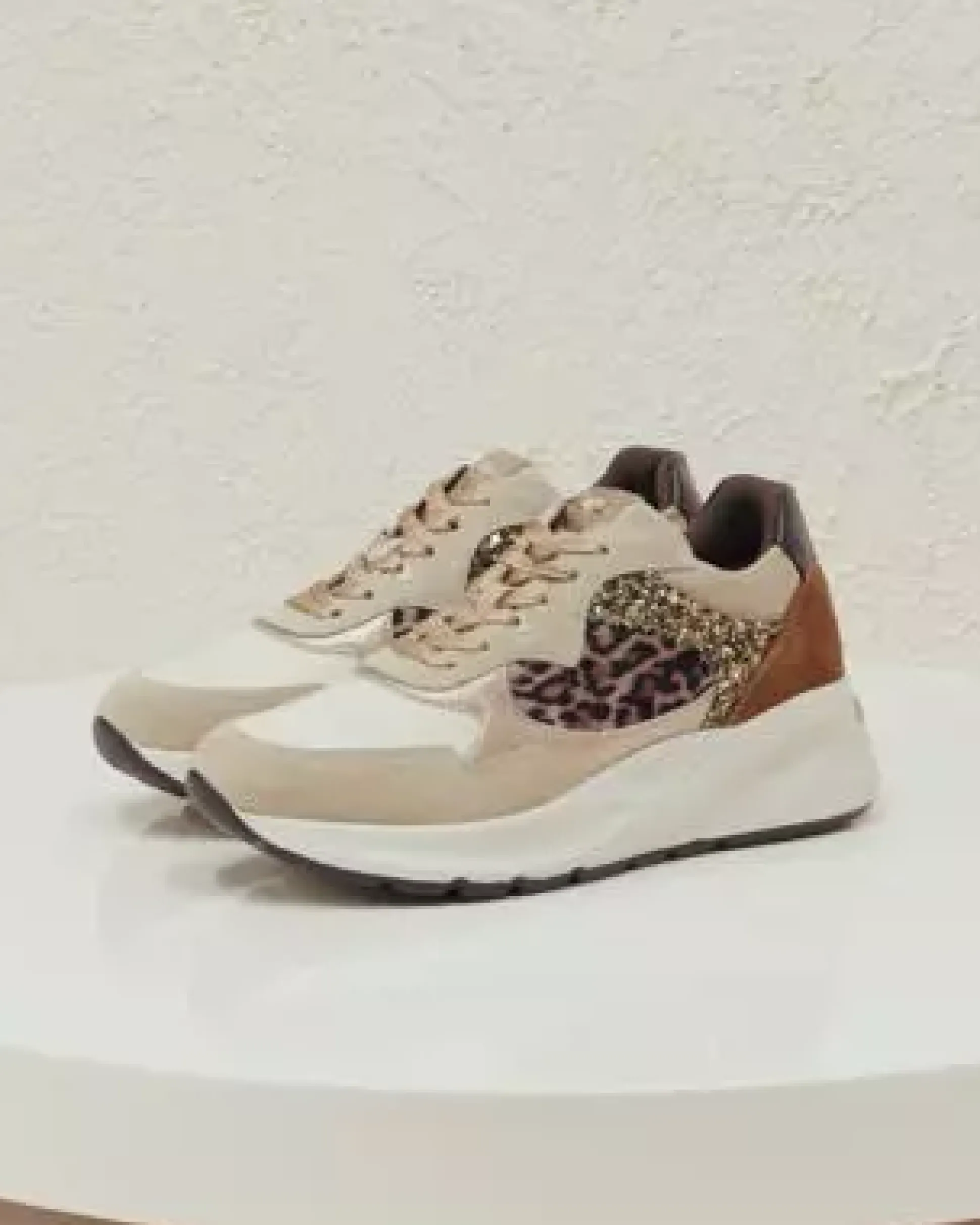 Sneakers Donna in Suede, Pelle e Materiale Tecnico