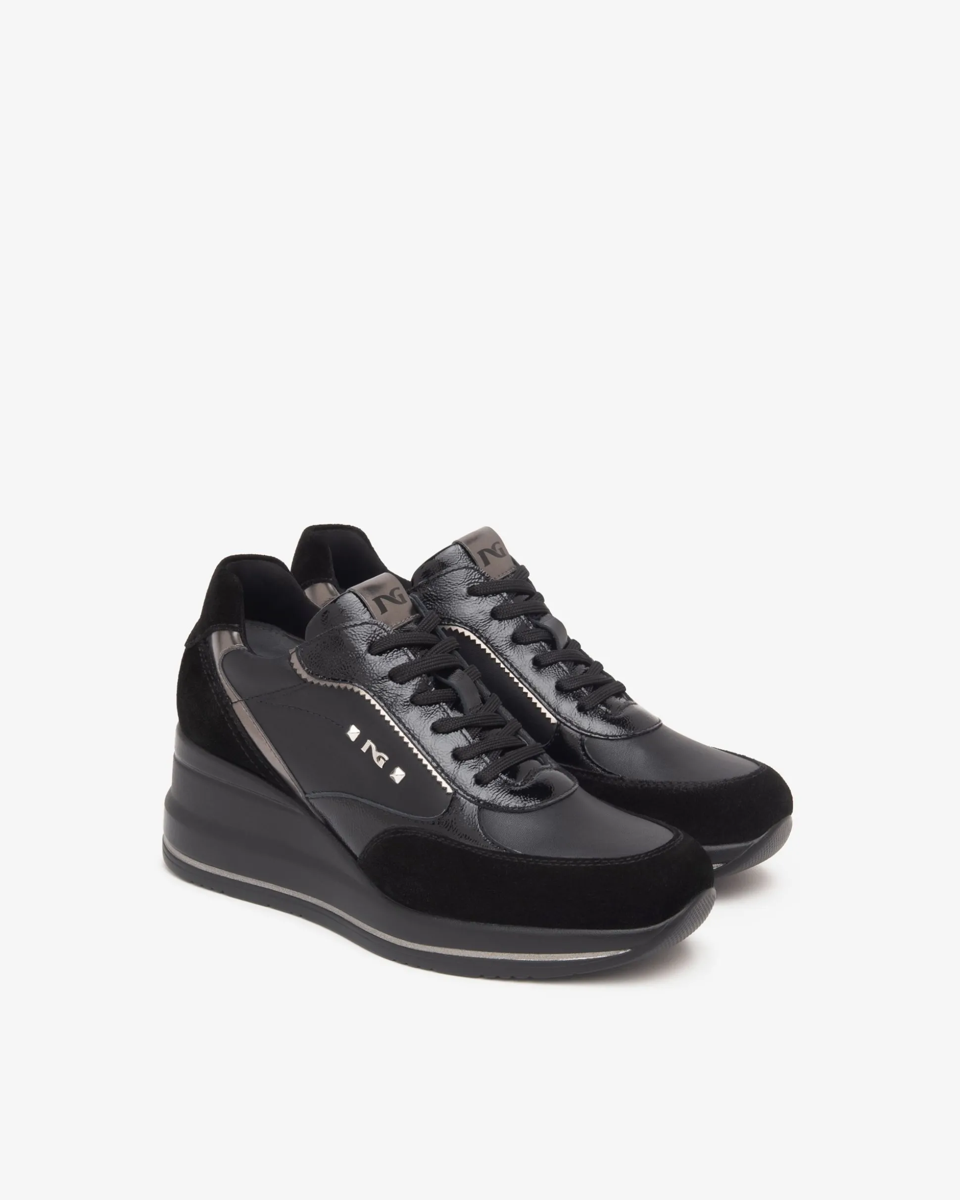 Sneakers Donna in Suede,Vernice, Pelle e Materiale Tecnico