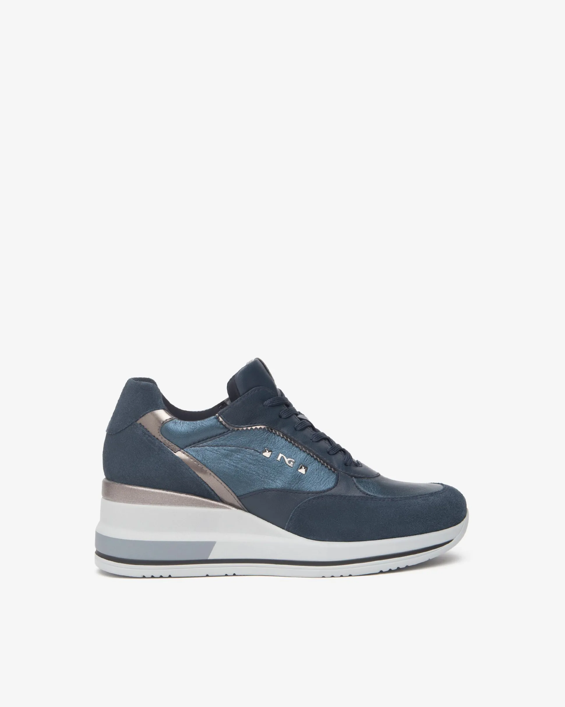 Sneakers Donna in Suede,Vernice, Pelle e Materiale Tecnico