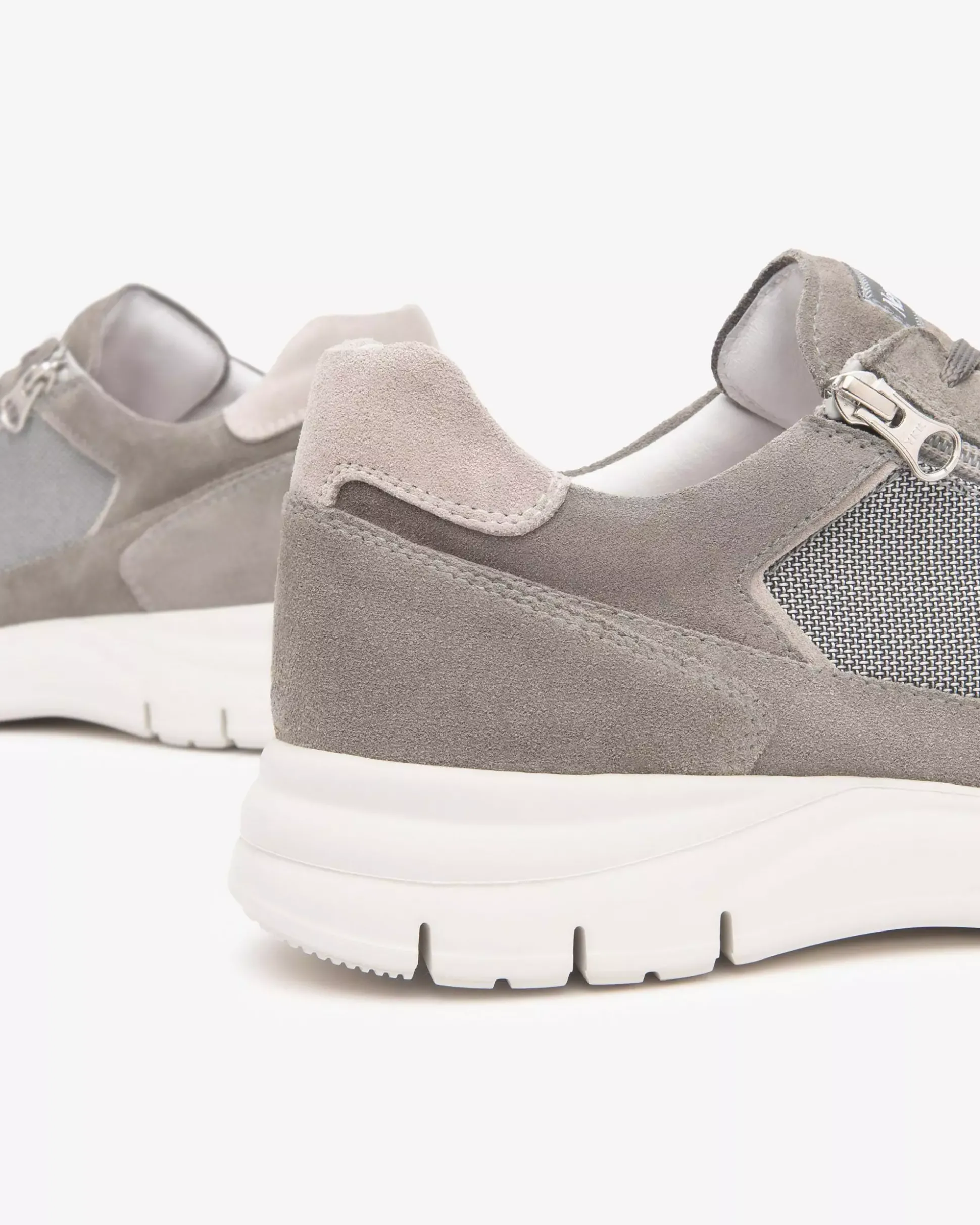 Sneakers Uomo in Camoscio e Tela