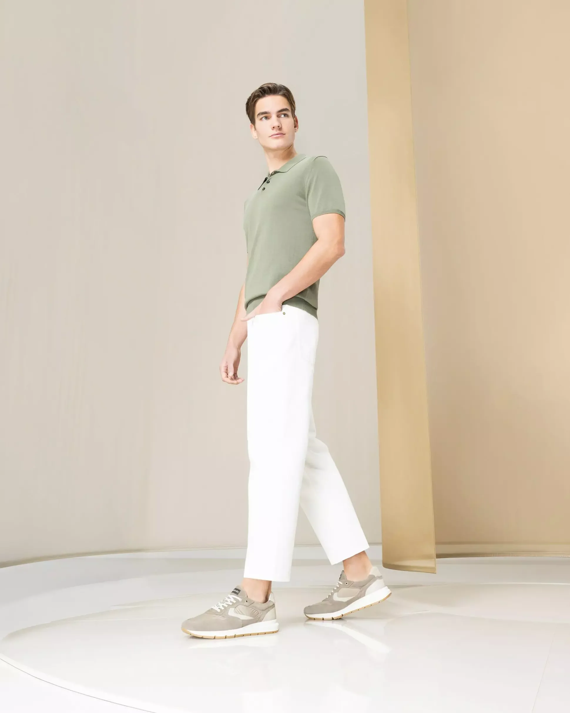 Sneakers Uomo in Camoscio, Pelle e Tela