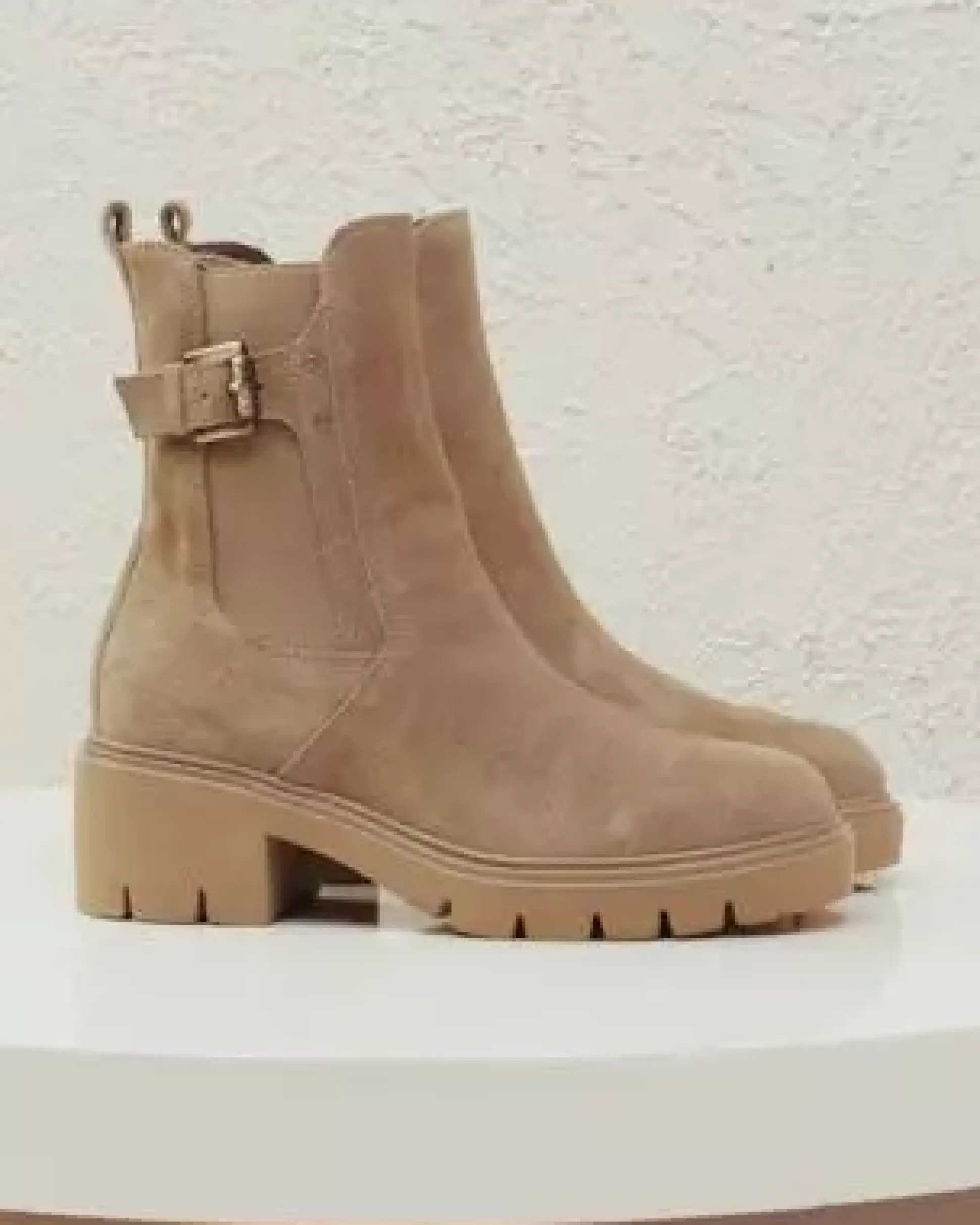 Stivaletti Chelsea Donna in Suede