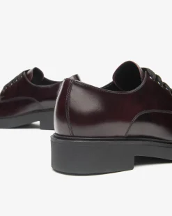 Stringate Donna in Pelle