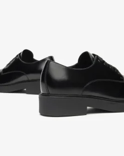 Stringate Donna in Pelle