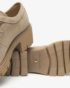 Stringate Donna in Suede